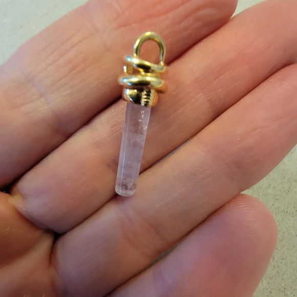 14k gold rose quartz crystal - Picture 2 of 6